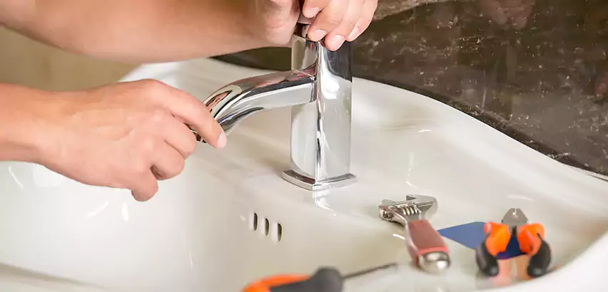 Bathtub Faucet Replacement in New River